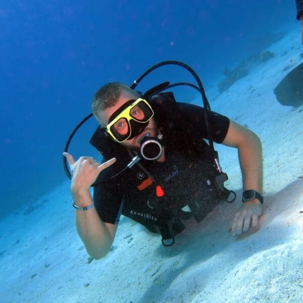 Hurghada - Diving cruise with Dolphin Watching, Snorkeling , and Drinks