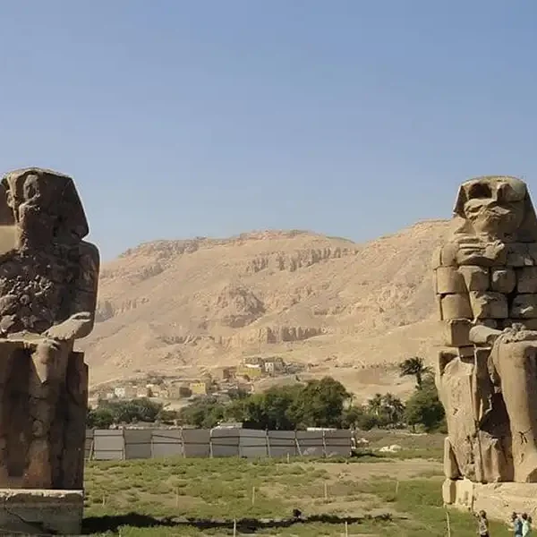 Private Cairo full day Trip By Car (Pyramids-sphinx-Egyptian Museum) from Hurghada