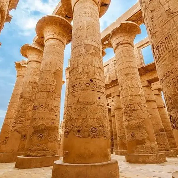 Private Cairo full day Trip By Car (Pyramids-sphinx-Egyptian Museum) from Hurghada