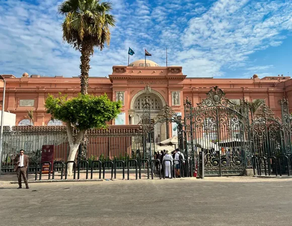 Private Group Day Trip Egyptian Museum Cairo