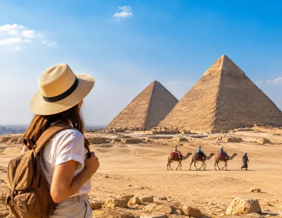 Cairo Pyramids Visitor Guide From Hurghada
